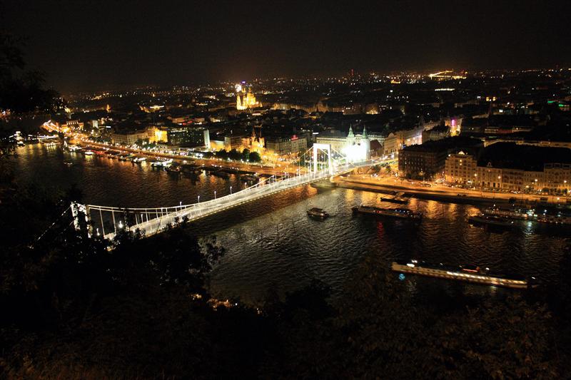 64-Budapest,12 agosto 2011.JPG